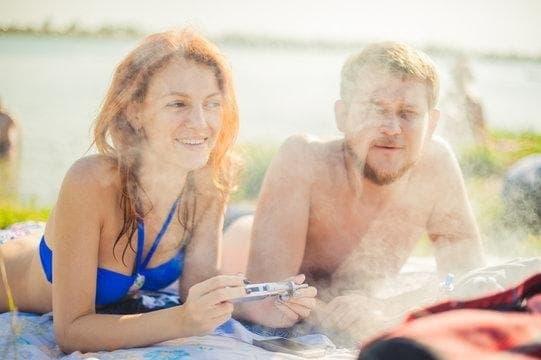 Wiederaufladbare E Zigarette Test und Vergleich Die besten wiederaufladbaren E Zigaretten 2024