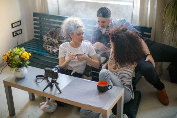 e zigarette 2024 Ratgeber zu Testsiegern Kaufberatung und Sicherheitstipps für Einsteiger und Umsteiger