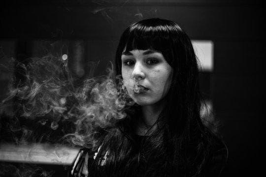 blu Test & Tipps 2025 - Warum die blu e-zigarette bei Umsteigern punktet